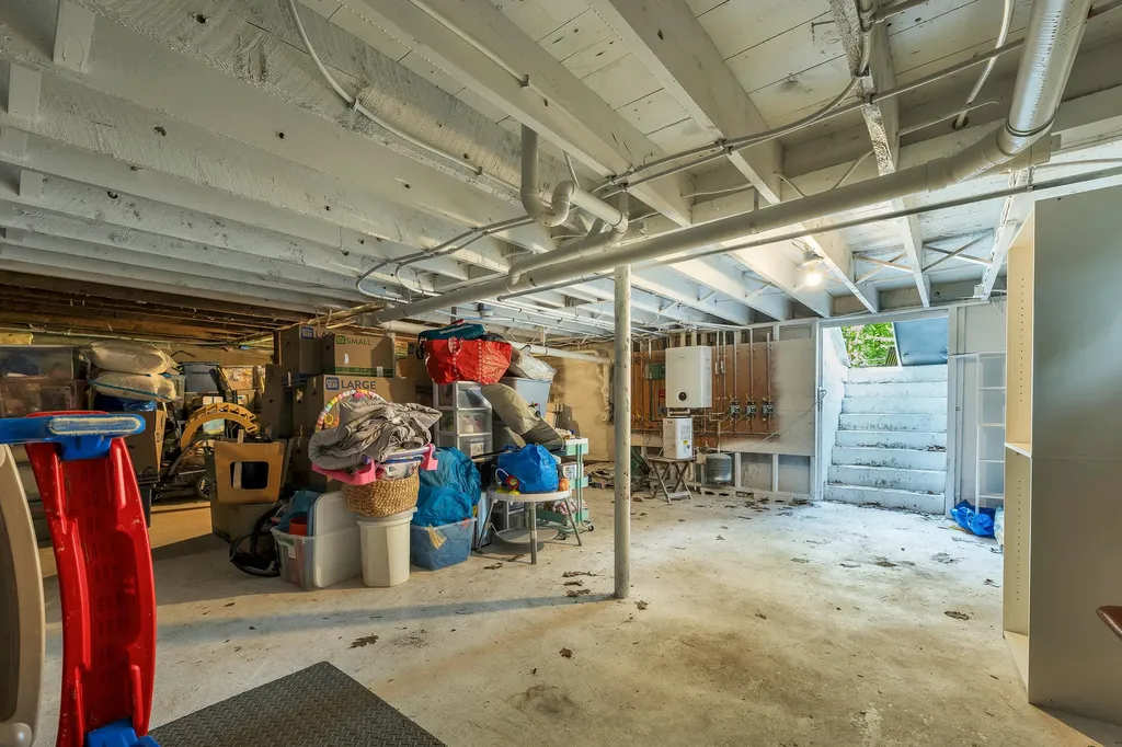 74 Alewive Road Kennebunk ME 04043
