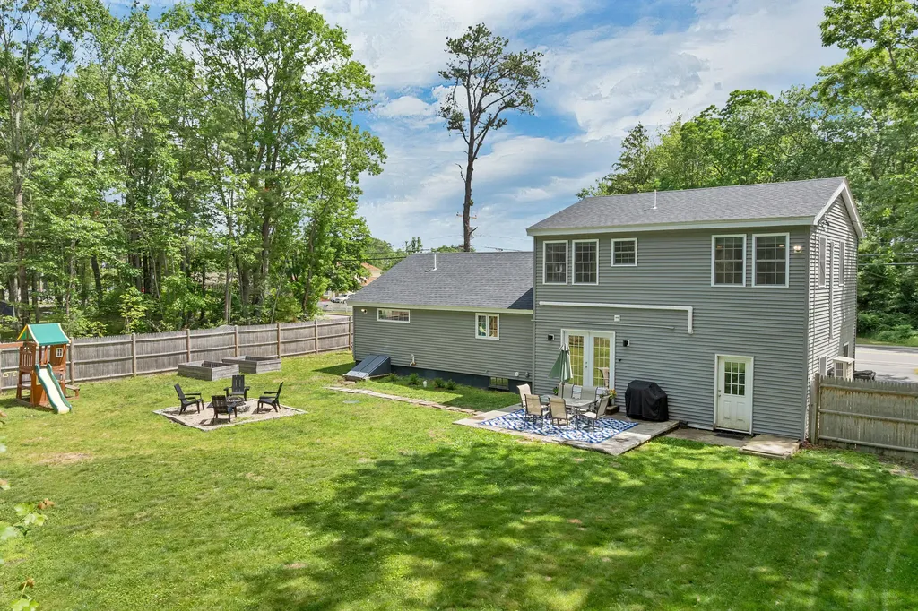 74 Alewive Road Kennebunk ME 04043
