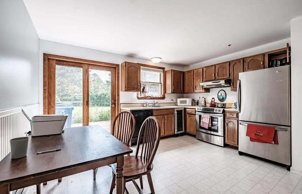18 Appleledge Drive Portland ME 04103