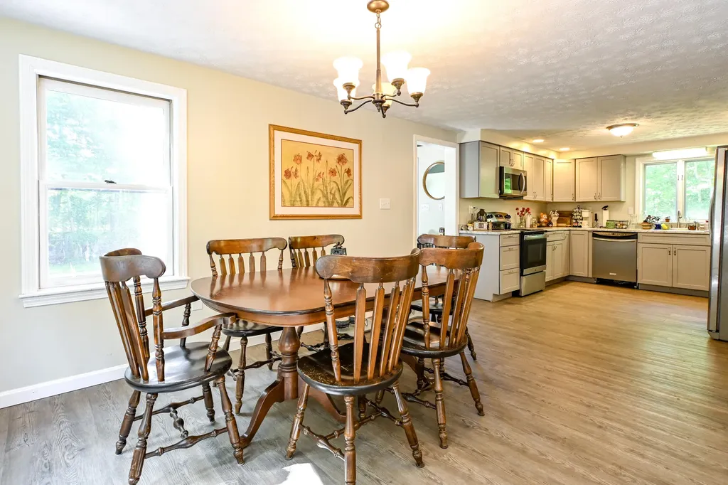 266 Sokokis Trail S Limerick ME 04048