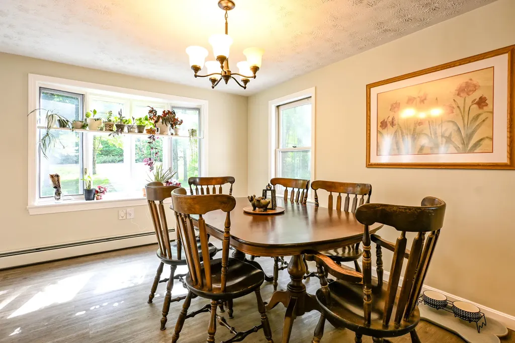266 Sokokis Trail S Limerick ME 04048