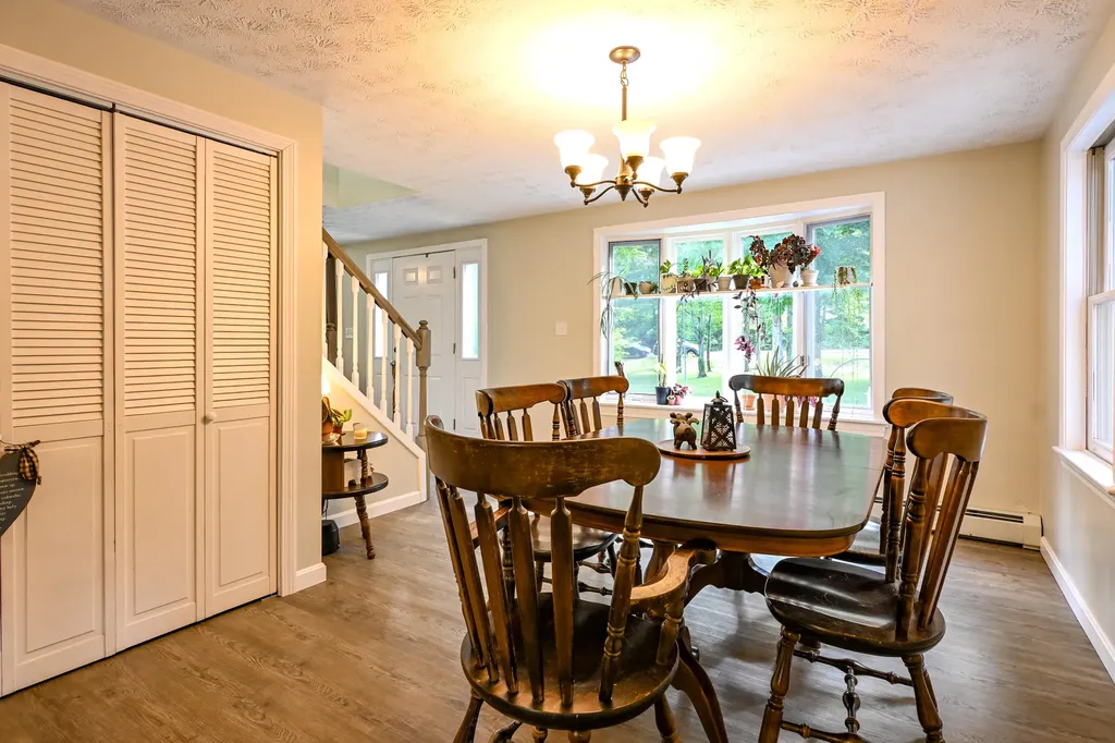 266 Sokokis Trail S Limerick ME 04048
