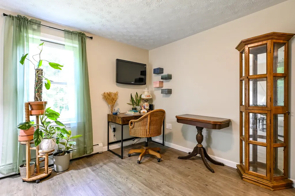 266 Sokokis Trail S Limerick ME 04048