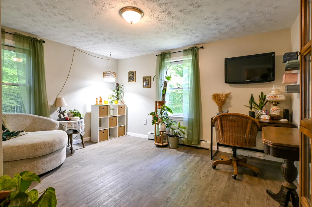 266 Sokokis Trail S Limerick ME 04048