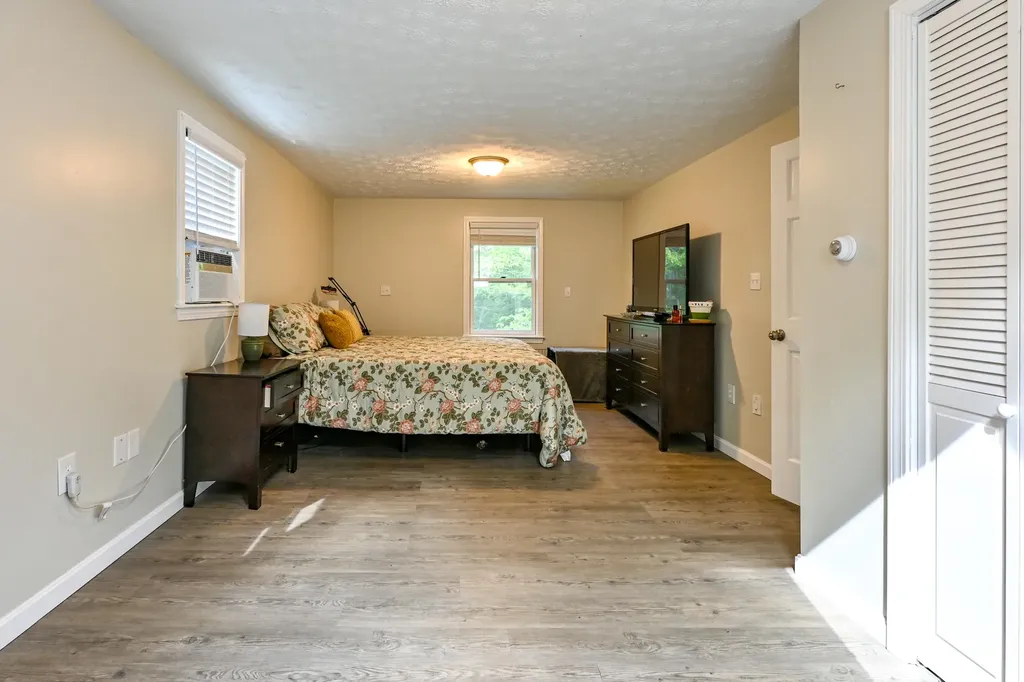 266 Sokokis Trail S Limerick ME 04048
