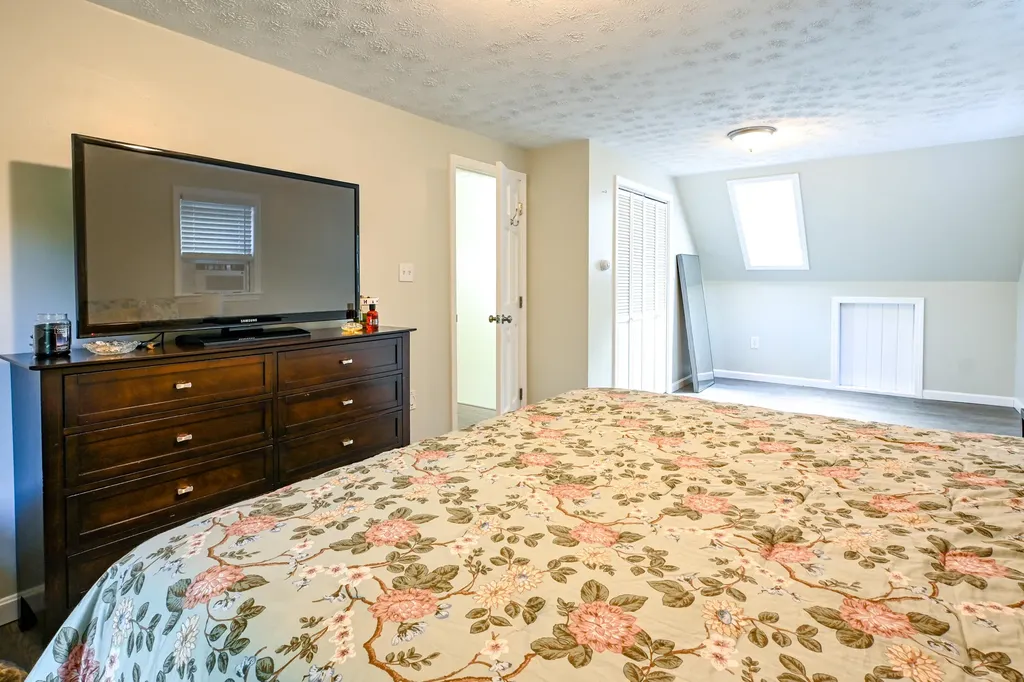 266 Sokokis Trail S Limerick ME 04048