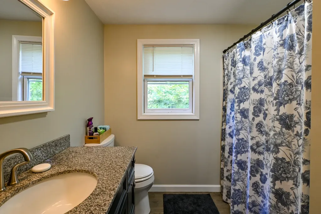266 Sokokis Trail S Limerick ME 04048