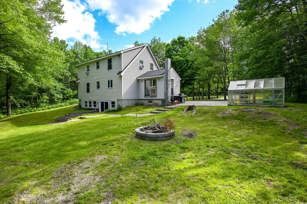 266 Sokokis Trail S Limerick ME 04048