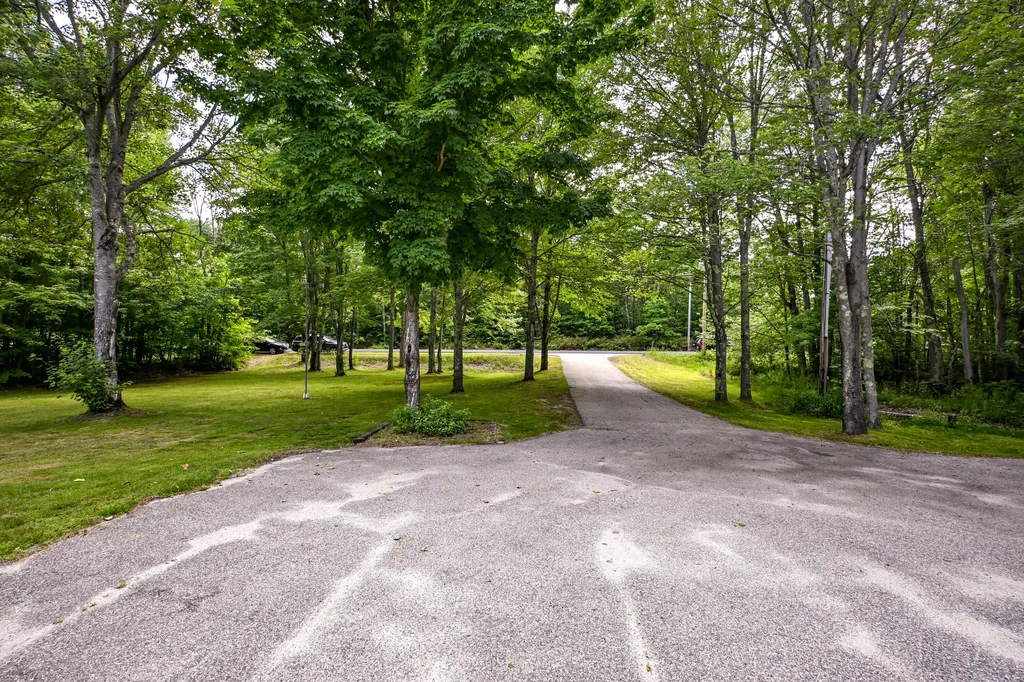 266 Sokokis Trail S Limerick ME 04048