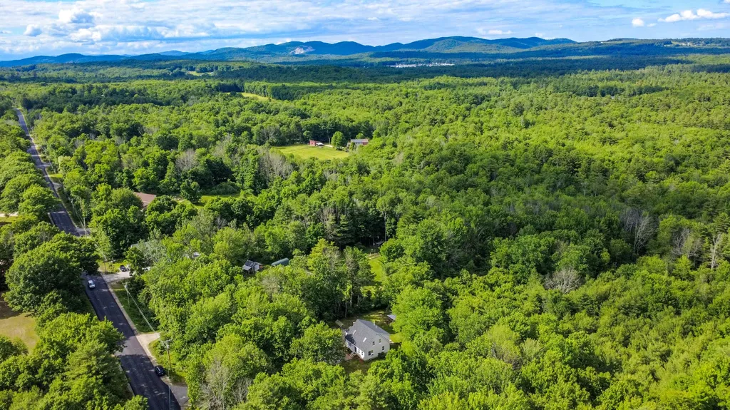 266 Sokokis Trail S Limerick ME 04048