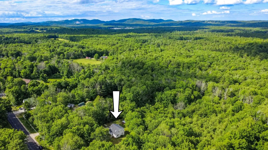 266 Sokokis Trail S Limerick ME 04048