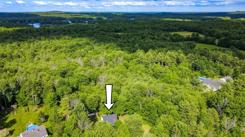 266 Sokokis Trail S Limerick ME 04048