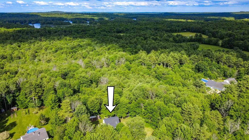 266 Sokokis Trail S Limerick ME 04048