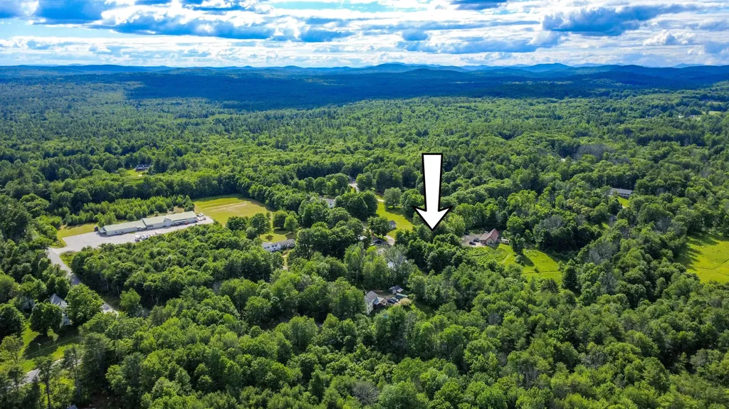 266 Sokokis Trail S Limerick ME 04048