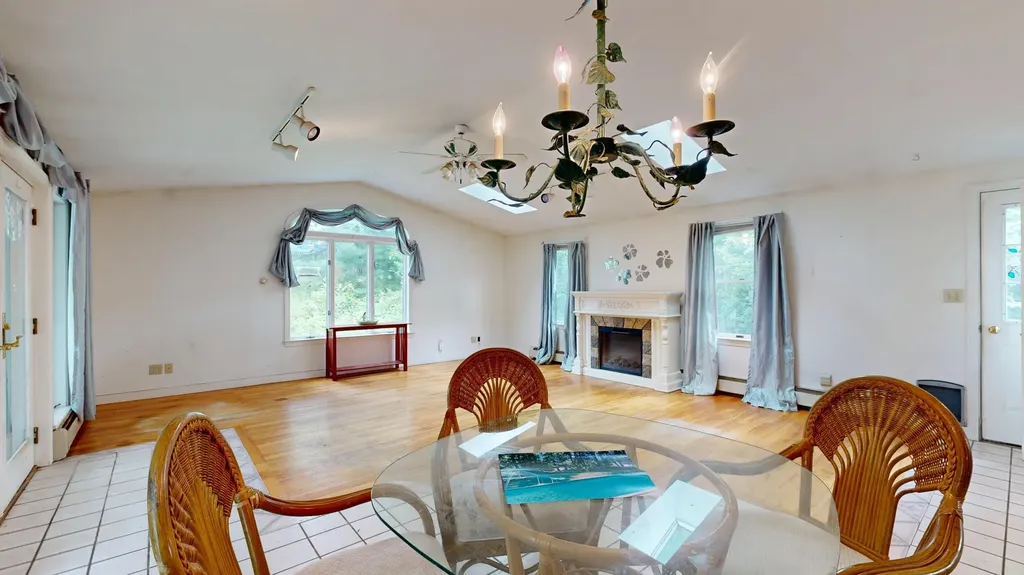 172 Sandy Hill Road South Portland ME 04106