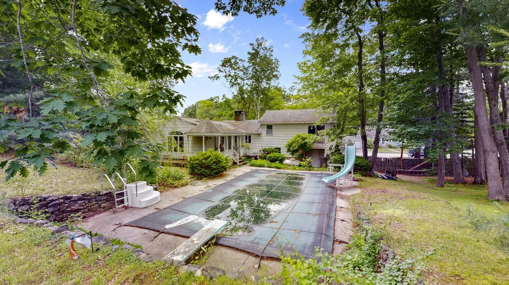 172 Sandy Hill Road South Portland ME 04106