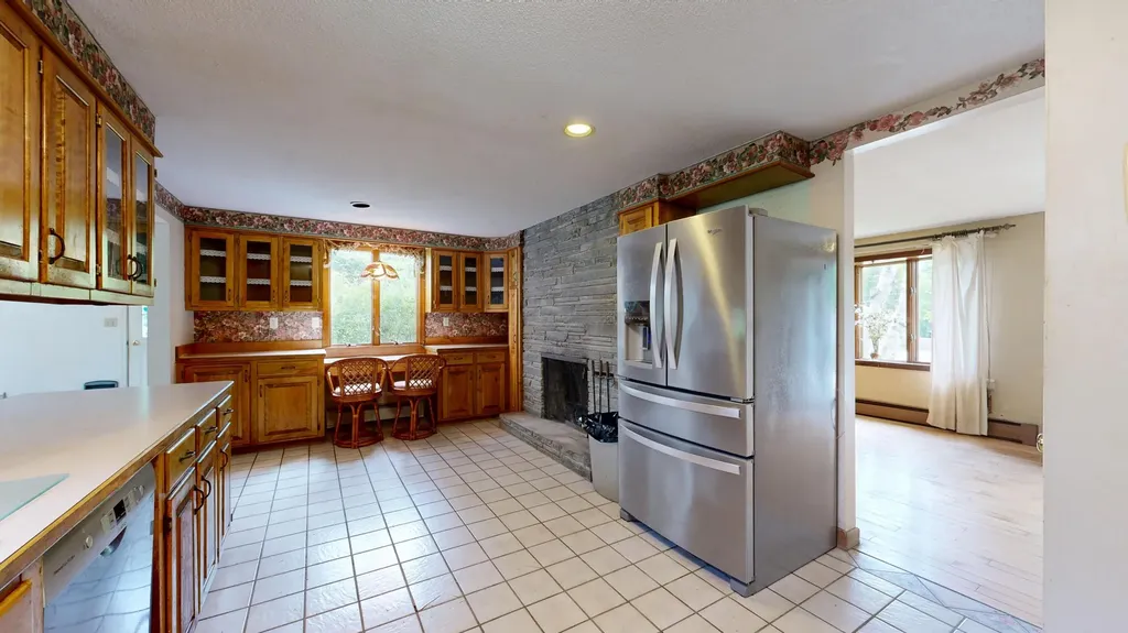 172 Sandy Hill Road South Portland ME 04106