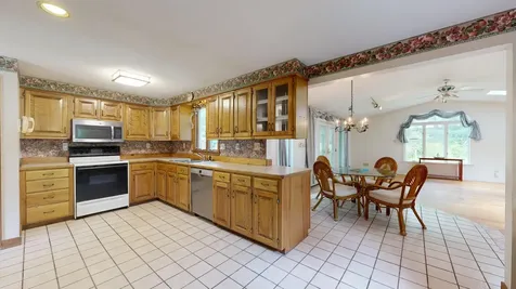 172 Sandy Hill Road South Portland ME 04106