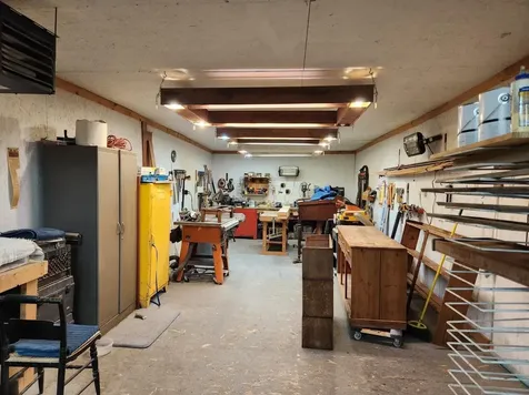 29 Town Hall Road Edgecomb ME 04556