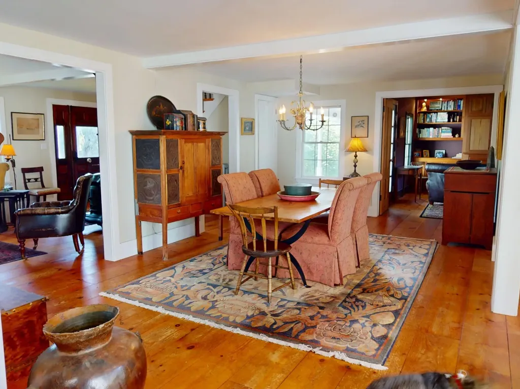 42 High Street Vinalhaven ME 04863