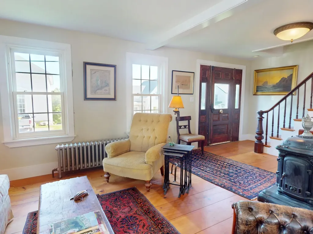 42 High Street Vinalhaven ME 04863