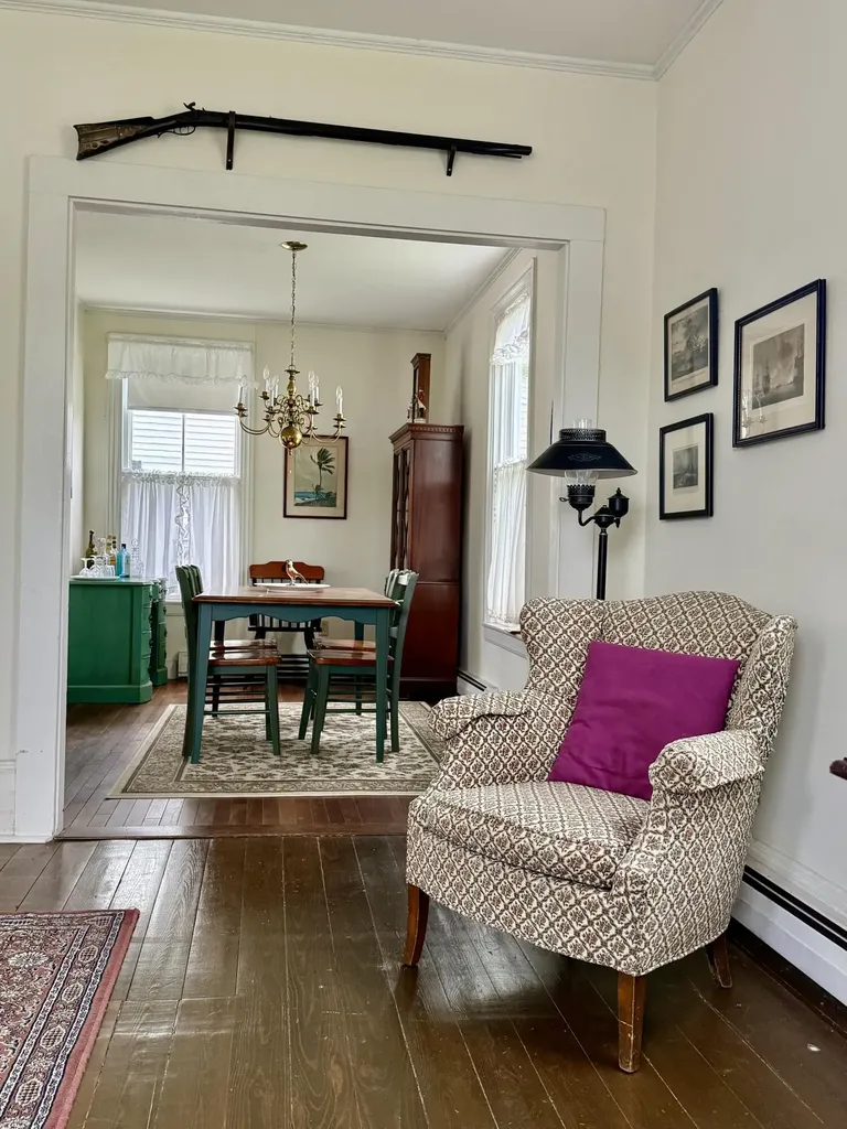 16 Brighton Avenue Vinalhaven ME 04863