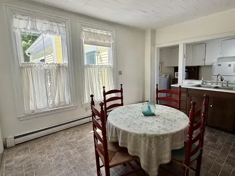 16 Brighton Avenue Vinalhaven ME 04863