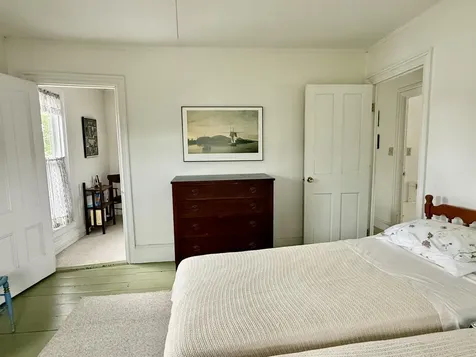 16 Brighton Avenue Vinalhaven ME 04863