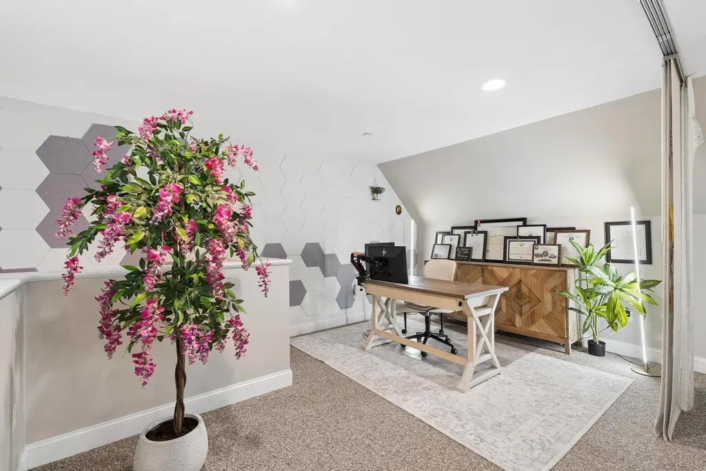 20 Acorn Ridge Road Freeport ME 04032