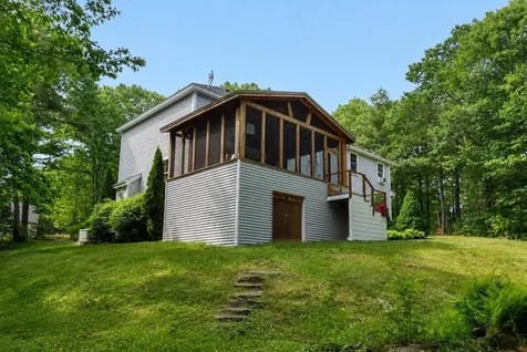 20 Acorn Ridge Road Freeport ME 04032