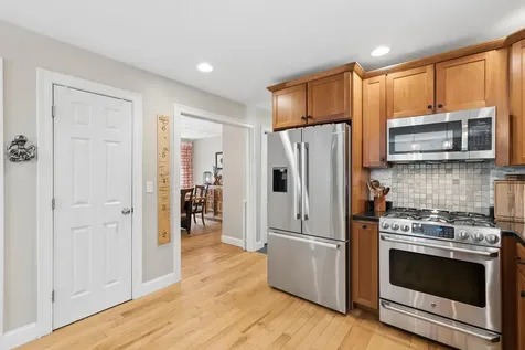 20 Acorn Ridge Road Freeport ME 04032