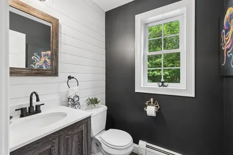 20 Acorn Ridge Road Freeport ME 04032