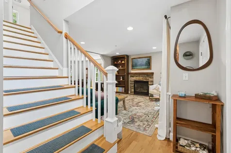 20 Acorn Ridge Road Freeport ME 04032