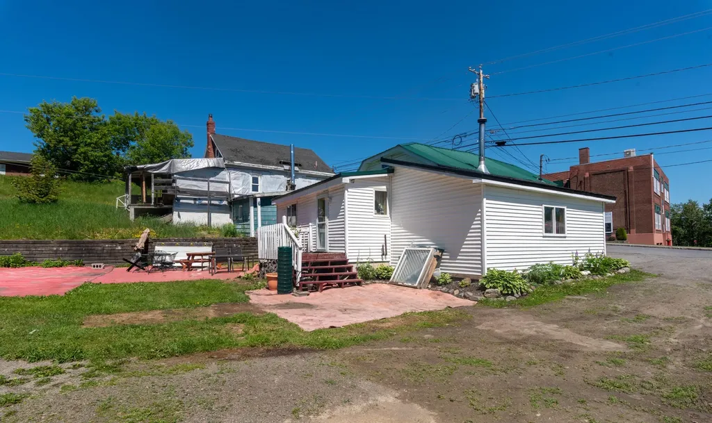 461 & 463 Main Street Madawaska ME 04756