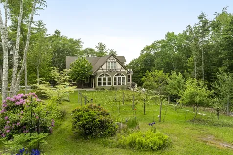 33 Neighba Lane Boothbay ME 04537