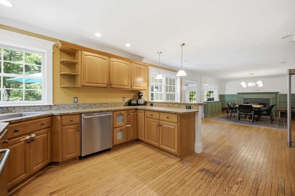 40 Jennifer Drive Auburn ME 04210