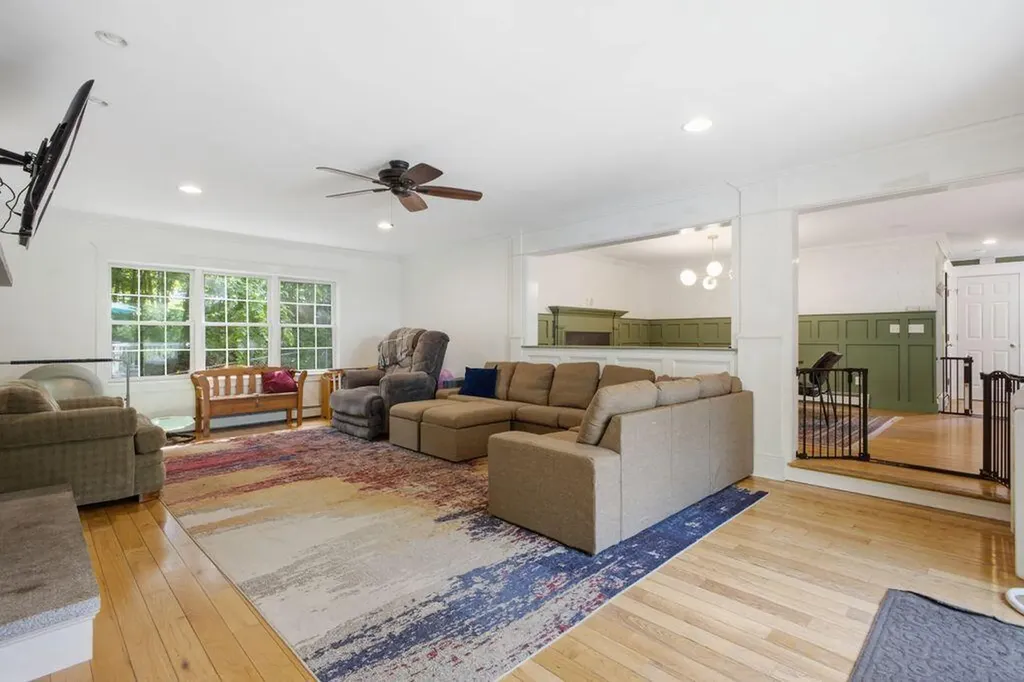 40 Jennifer Drive Auburn ME 04210
