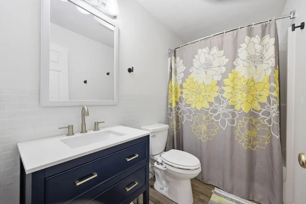 40 Jennifer Drive Auburn ME 04210