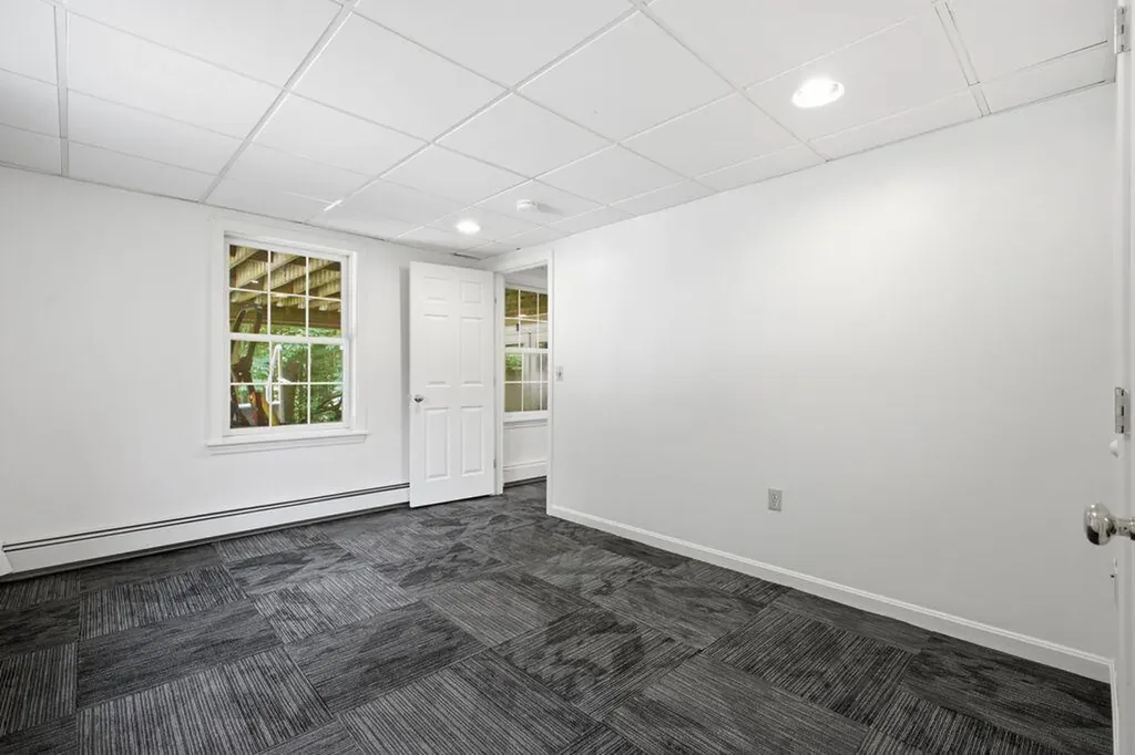 40 Jennifer Drive Auburn ME 04210