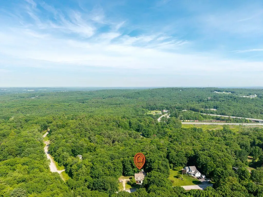 40 Jennifer Drive Auburn ME 04210