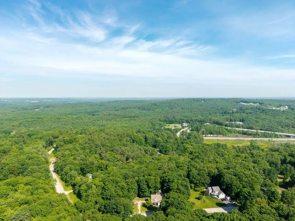 40 Jennifer Drive Auburn ME 04210