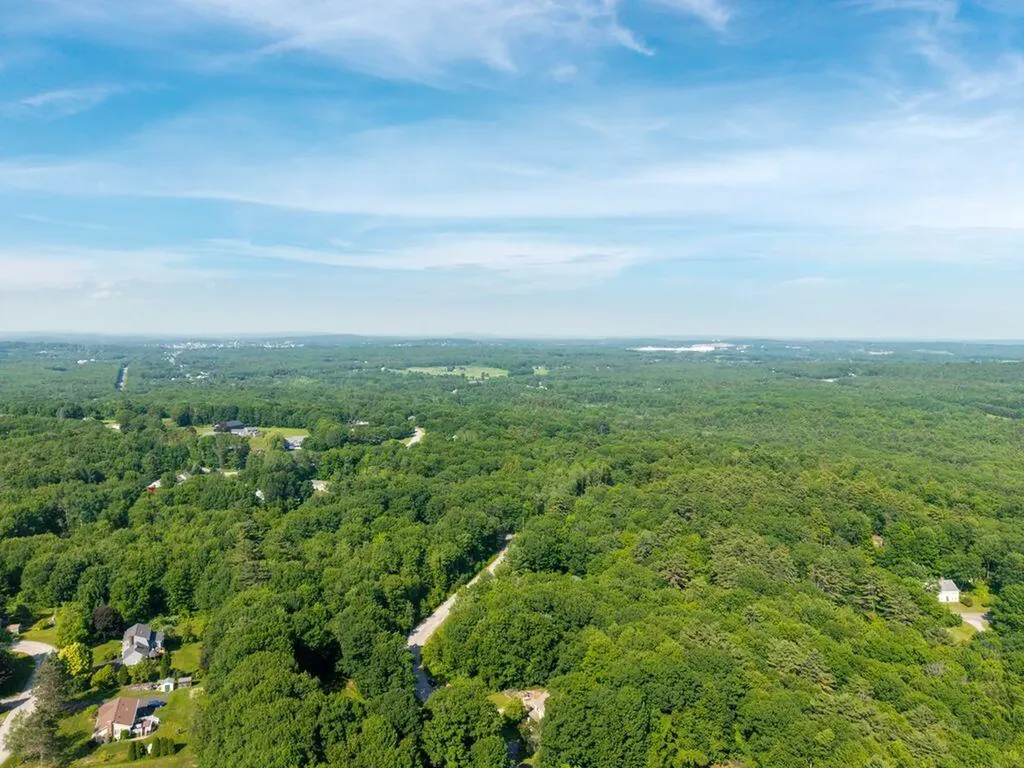 40 Jennifer Drive Auburn ME 04210