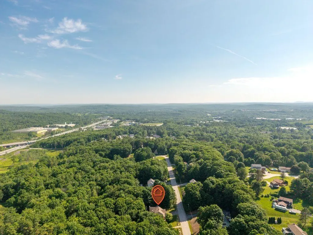 40 Jennifer Drive Auburn ME 04210