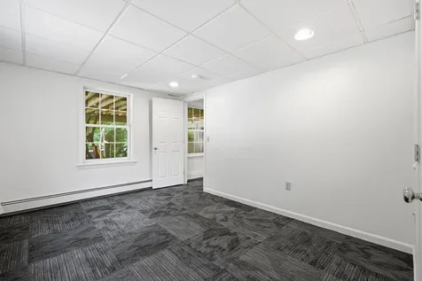 40 Jennifer Drive Auburn ME 04210