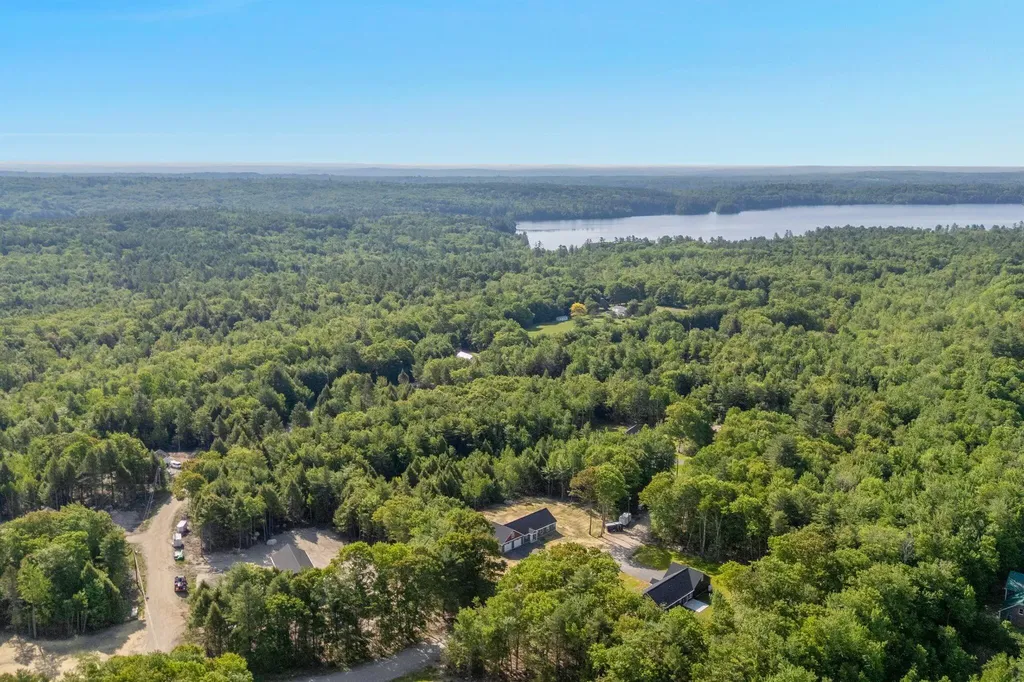 104 Mcgrath Pond Loop Road Belgrade ME 04917