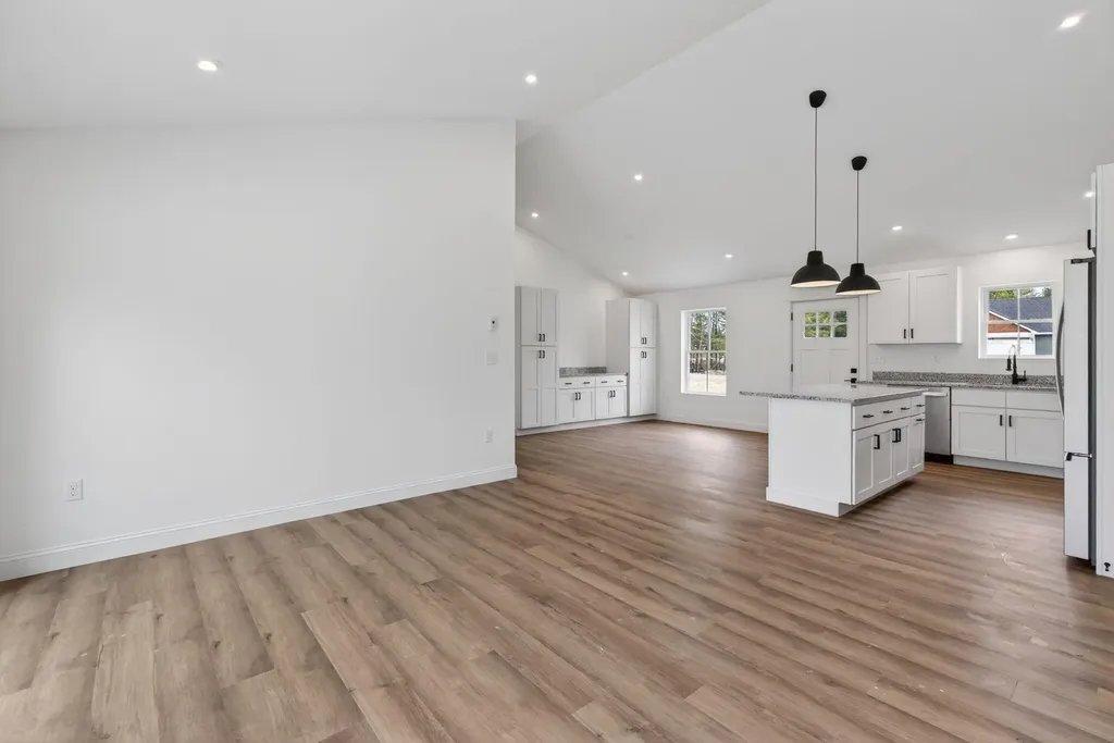 104 Mcgrath Pond Loop Road Belgrade ME 04917