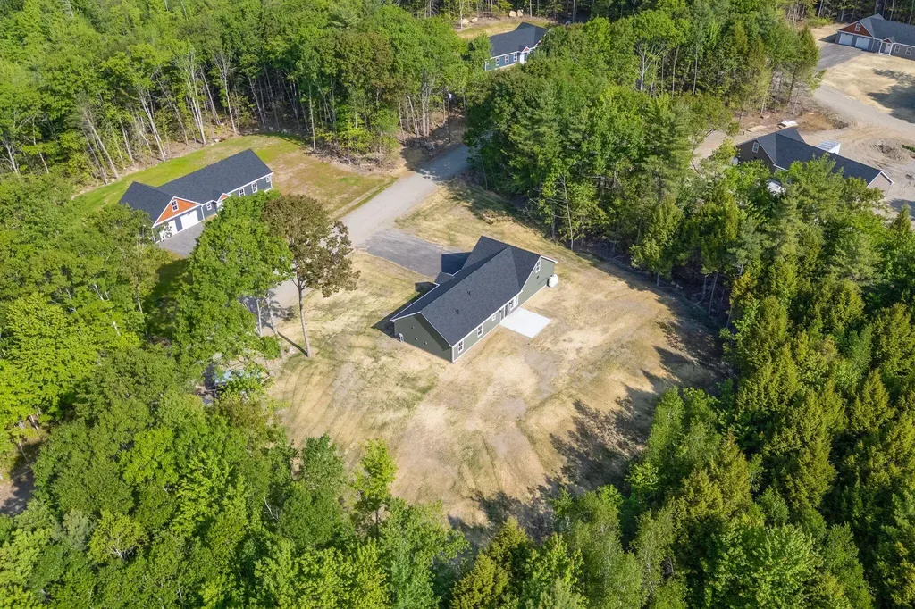 104 Mcgrath Pond Loop Road Belgrade ME 04917