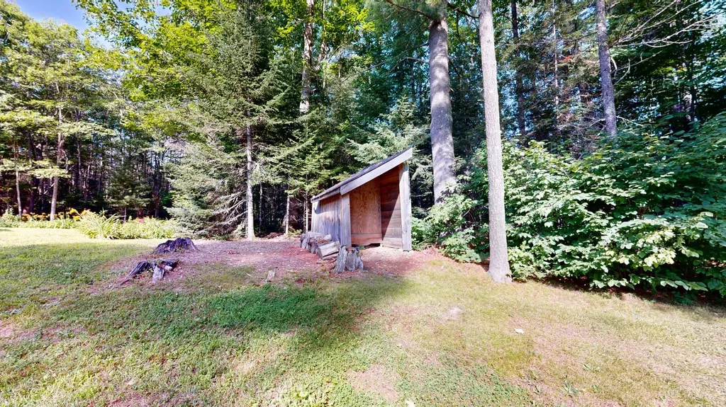 16 Shady Lane Jefferson ME 04348