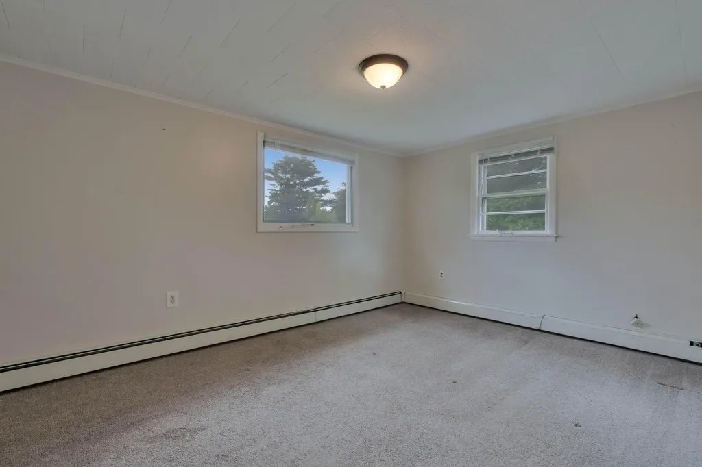 1322 Main Street Sanford ME 04073