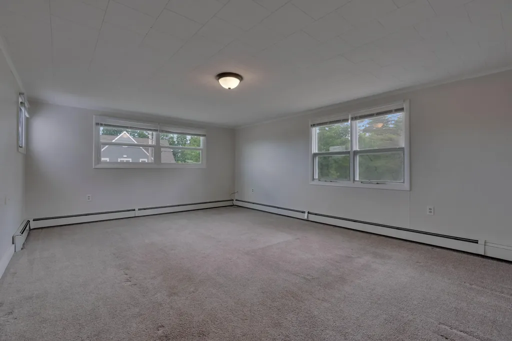 1322 Main Street Sanford ME 04073